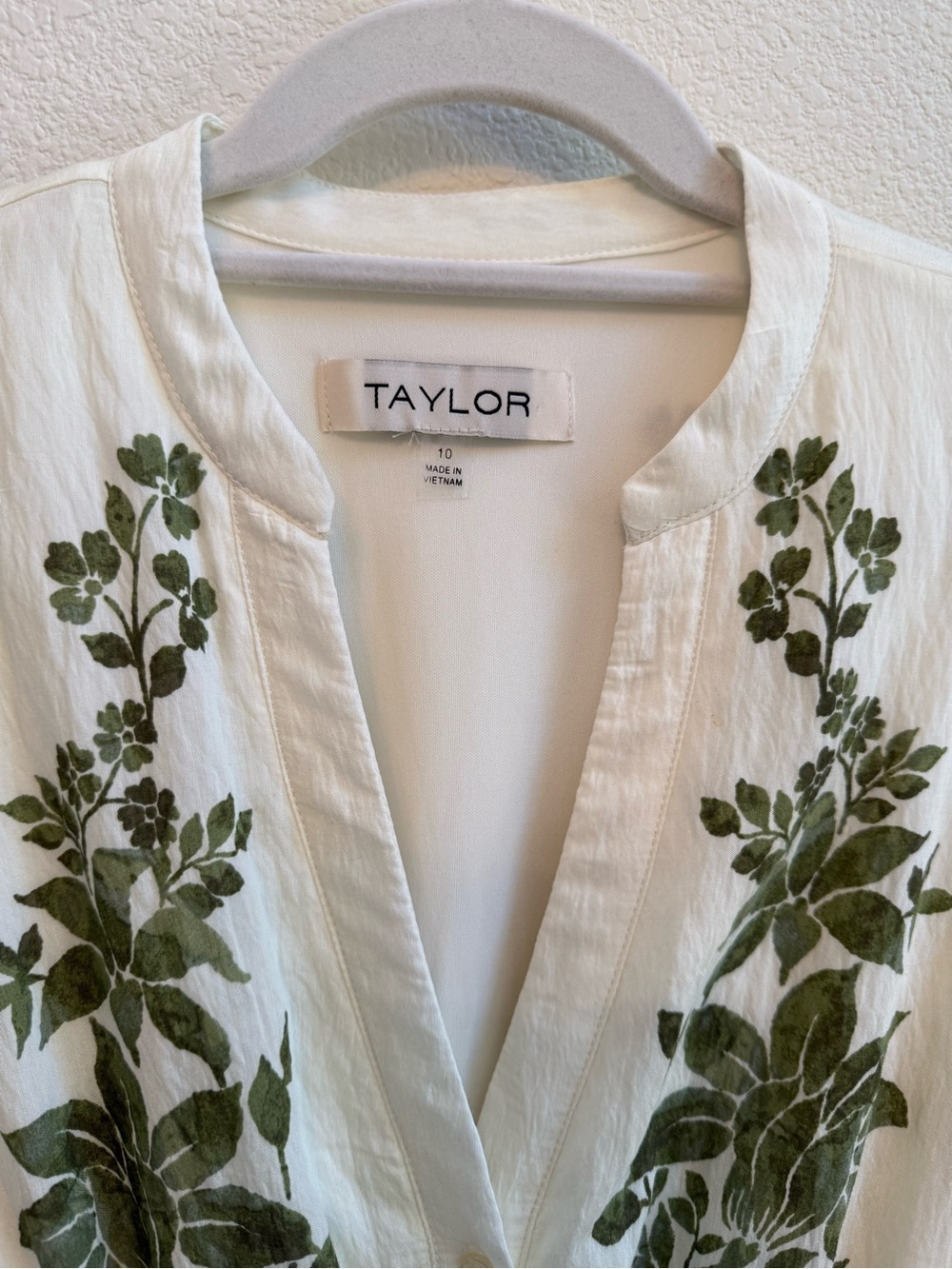 🌿 Taylor White & Green Floral Smocked Midi Dress Size 10 Cottagecore - Picture 2 of 4